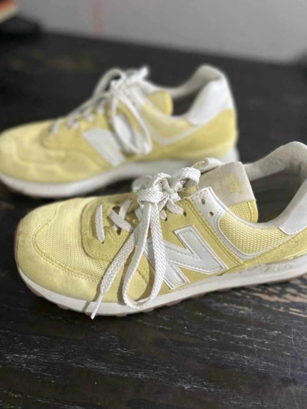 New Balance Women Pale Yellow and White Lace-Up Sneakers